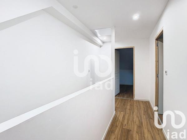 Maison 5 pièces de 124 m² à Fère-Champenoise (51230)