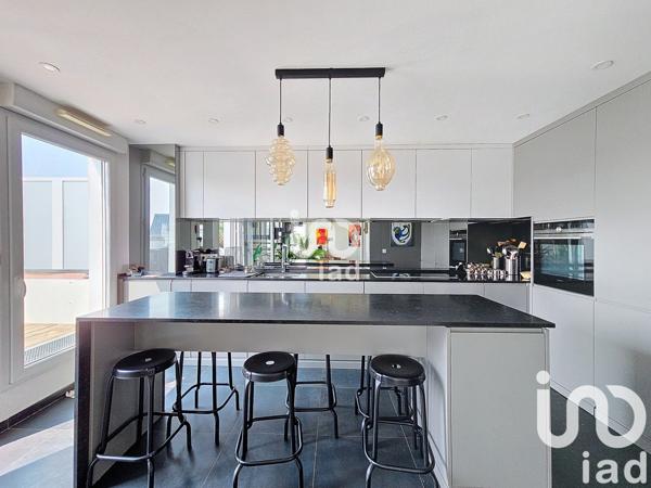 Appartement 5 pièces de 96 m² à Choisy-le-Roi (94600)