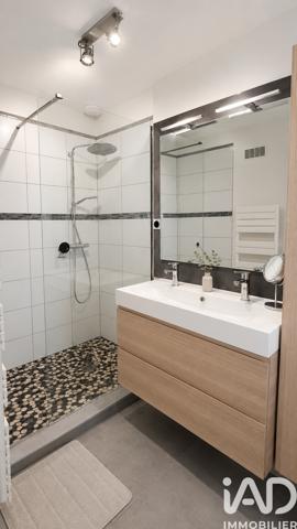 Maison à vendre 5 pièces 139,7 m² Luynes