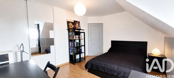 Maison à vendre 5 pièces 139,7 m² Luynes