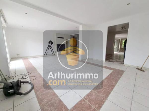 Vente                                                      Maison
                        
                     5 pièces                      120 m2                     à Ormesson-sur-Marne