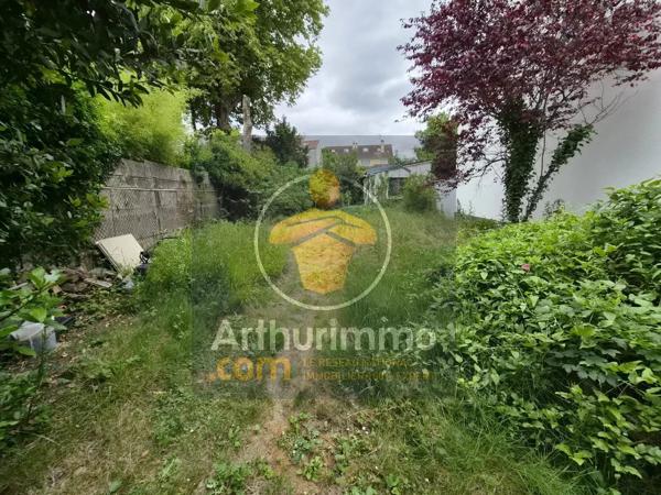Vente                                                      Maison
                        
                     5 pièces                      120 m2                     à Ormesson-sur-Marne