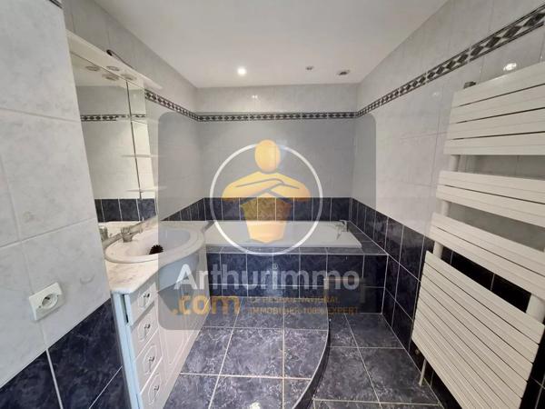 Vente                                                      Maison
                        
                     5 pièces                      120 m2                     à Ormesson-sur-Marne