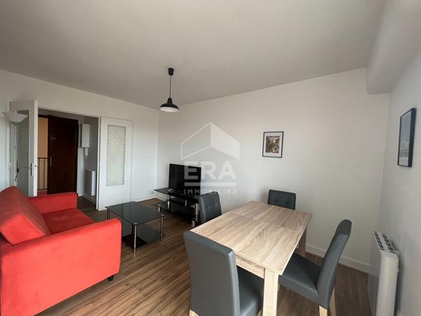 A louer à Châteauroux proche gare appartement rénové type 1 bis meublé