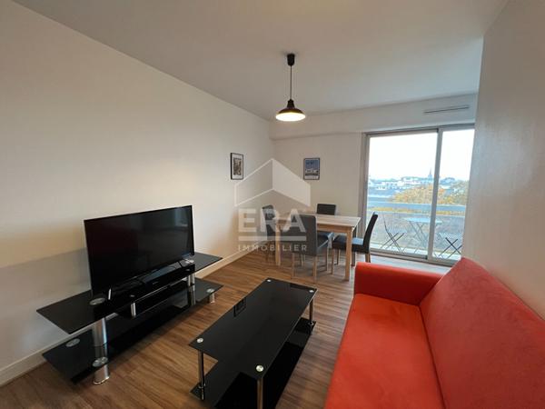 A louer à Châteauroux proche gare appartement rénové type 1 bis meublé