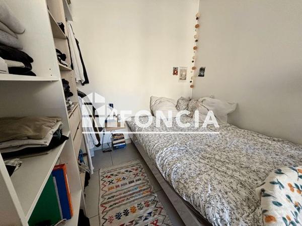 Location Studio 24.72 m² - 32 RUE SAINT NESTOR Lyon 69008