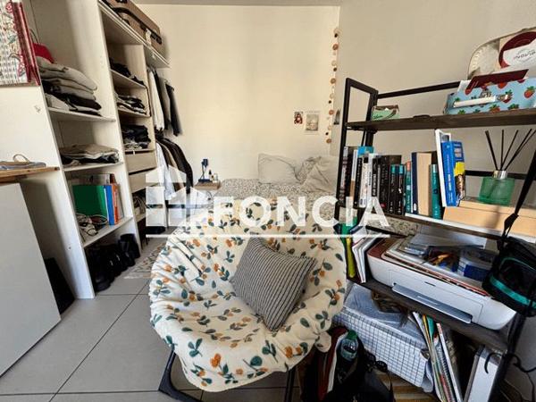 Location Studio 24.72 m² - 32 RUE SAINT NESTOR Lyon 69008