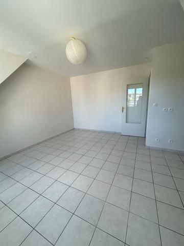 Appartement - 1 pièce(s) - 25.71 m2 - Nogent le Rotrou