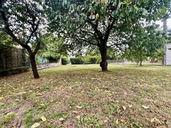 Maison à vendre |  Saint-Amand-Montrond |  4 pièces | 75 m²