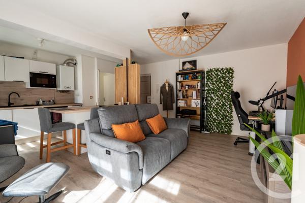 Appartement F2 à vendre  2 pièces - 46,50 m2 NIMES - 30