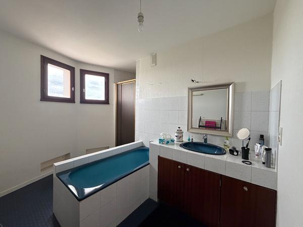 Appartement 4 pièces 88.6 m2