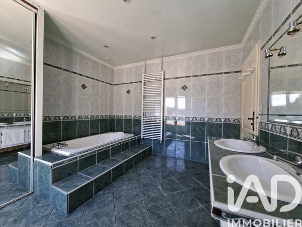 Maison à vendre 5 pièces 180 m² Brouchy