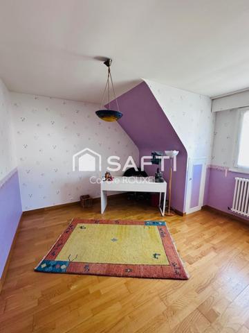 Maison de ville familiale a pied des commerces