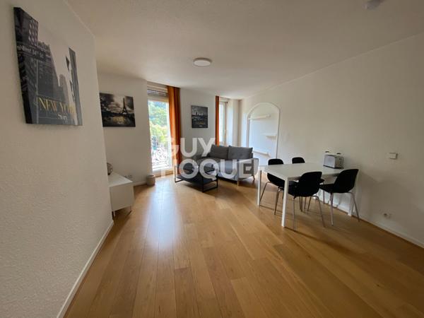LOCATION d'un appartement F2 (44 m²) à ALBERTVILLE