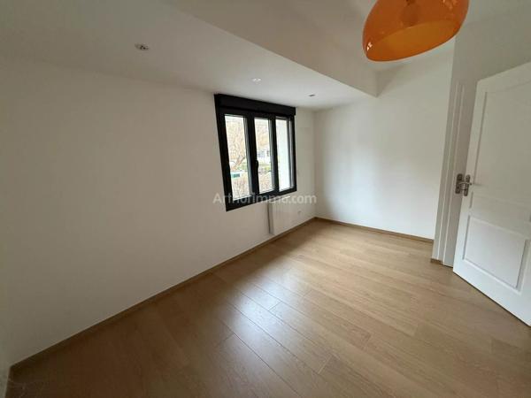 Vente Appartement 2 pièces 43 m2 à Étiolles