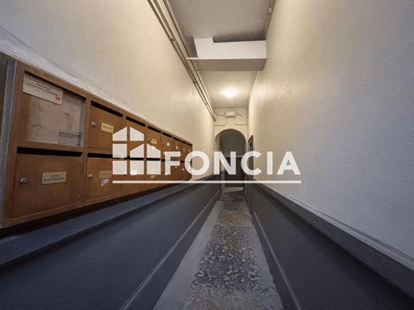 Location Appartement 2 pièces 43.8 m² - 129 BD DE LA CROIX ROUSSE Lyon 69004