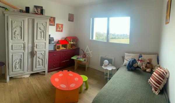 Belle maison contemporaine de 2022 à St Laurent de la Mer.