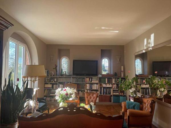 Maison ancienne - Maurs SECTEUR MAURS - Maison de charme de 200 m² avec dépendance de 50 m² et piscine