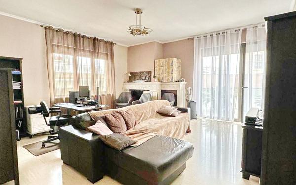 Appartement à vendre    4 pièces • 146,33 m2 Cannes