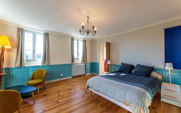 Maison à vendre    10 pièces • 411 m2 Jurançon