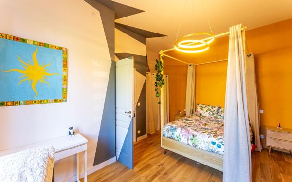 Maison à vendre    10 pièces • 411 m2 Jurançon