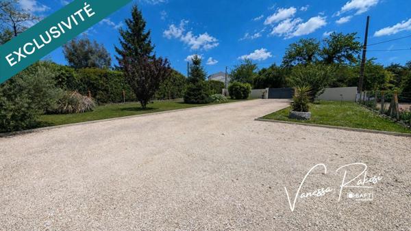 MAISON DE 115M2 3 CHAMBRES GARAGE ATELIER JARDIN