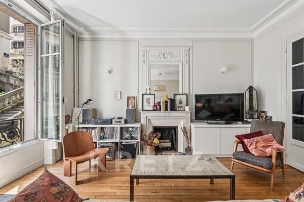 APPARTEMENT FAMILIAL A PARIS MONTMARTRE SACRÉ-COEUR