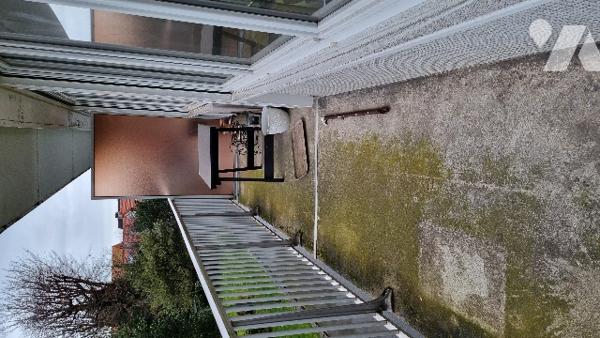 TRES BEL APPARTEMENT 3 chambres grand balcon