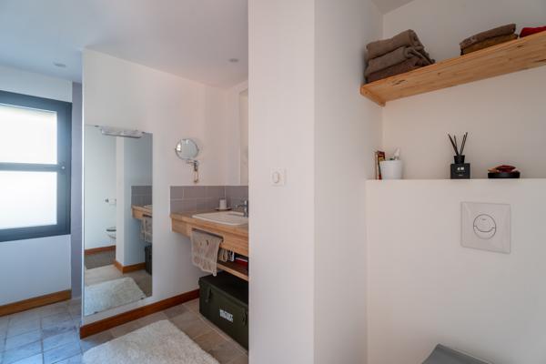 Maison
         8 pièces
        - 195 m² Bien prestige