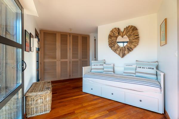 Maison
         8 pièces
        - 195 m² Bien prestige
