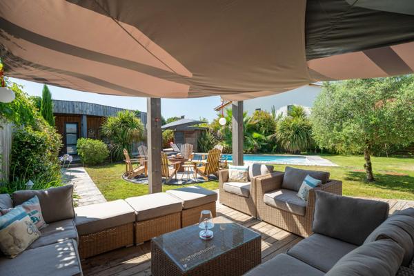 Maison
         8 pièces
        - 195 m² Bien prestige
