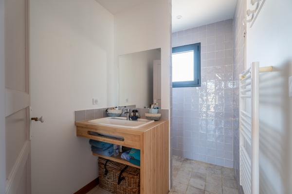 Maison
         8 pièces
        - 195 m² Bien prestige