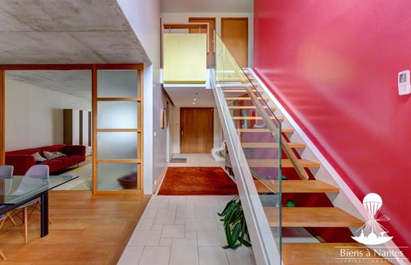 A vendre maison d'architecte en avenue privée Lonchamps , Nantes A vendre maison d'architecte en avenue privée Lonchamps , Nantes