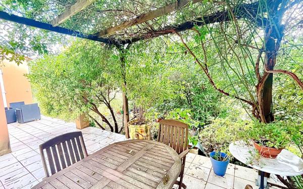 Maison à vendre    4 pièces •  Vins-sur-Caramy