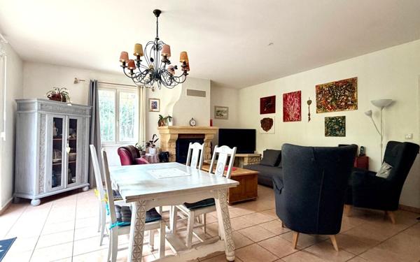 Maison à vendre    4 pièces •  Vins-sur-Caramy