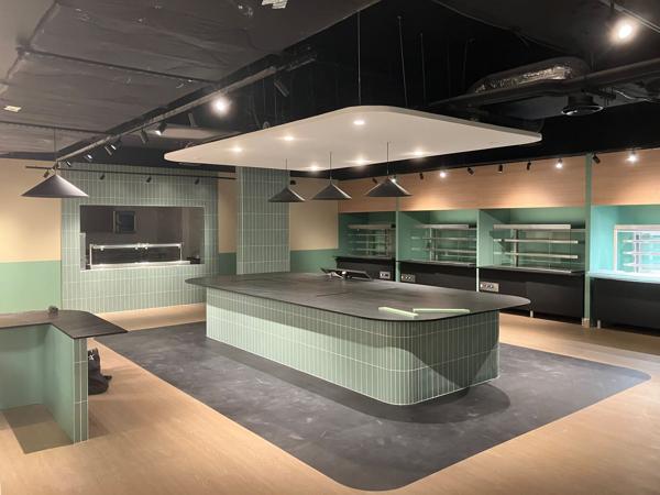 Bureau à louer Issy-les-Moulineaux surfaces modulables et lumière naturelle