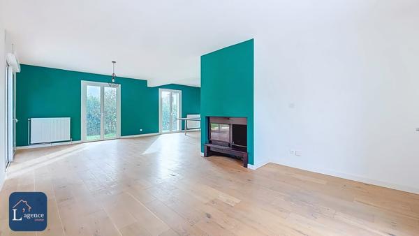 Villa T7 Vue jura Sous-sol complet CHEVRY 01170