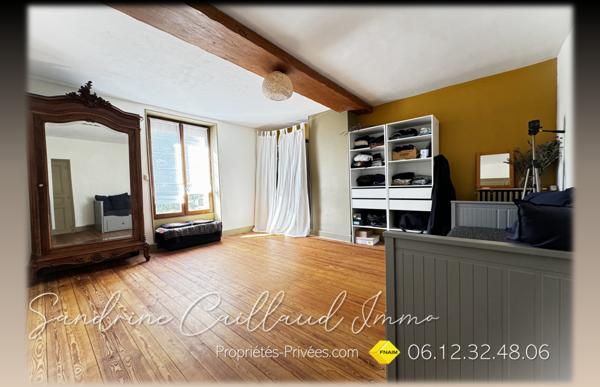 EXCLUSIVITÉ VIP - PROCHE HOUDAN 12MN - Maison de Maître - 3 chambres + potentiel -garage - terrain environ 650 m² - 349600 euros HAI