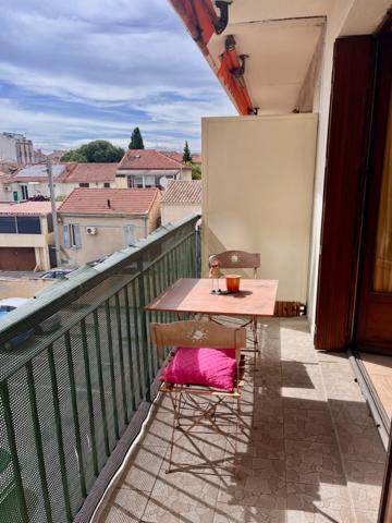 13014 - T3 de 56m2 + TERRASSE + PLACE DE PKG + CAVE 89 000 euro