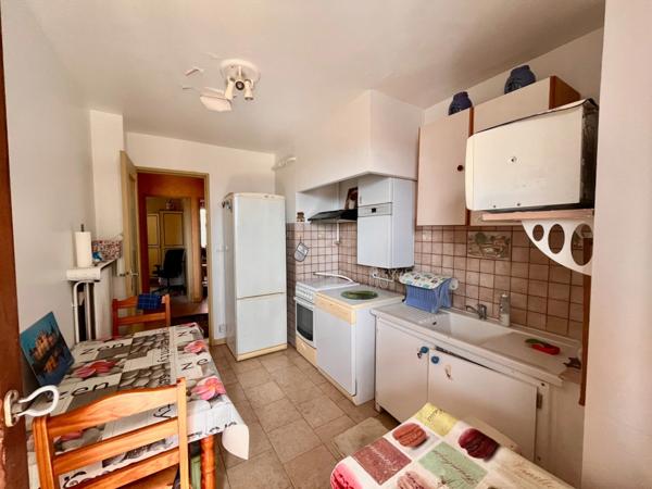 13014 - T3 de 56m2 + TERRASSE + PLACE DE PKG + CAVE 89 000 euro