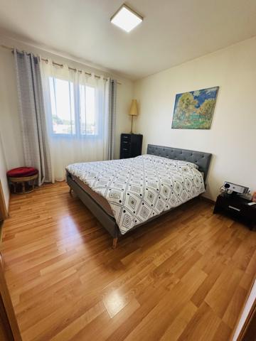 Maison
         7 pièces
        - 180 m²