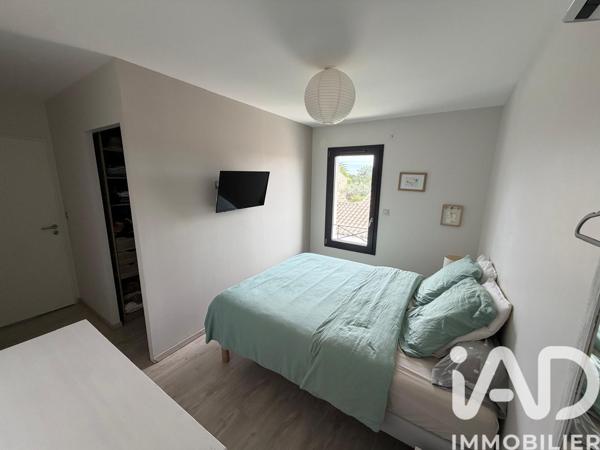 Maison à vendre 5 pièces 118 m² Châteauneuf-de-Gadagne