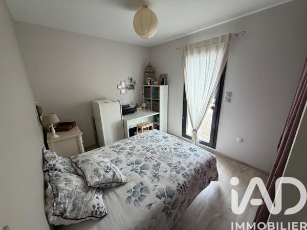 Maison à vendre 5 pièces 118 m² Châteauneuf-de-Gadagne
