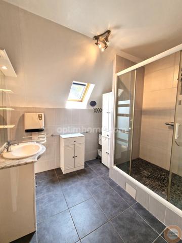 Maison 5 pièces + garage