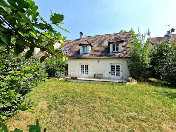 Maison 5 pièces + garage