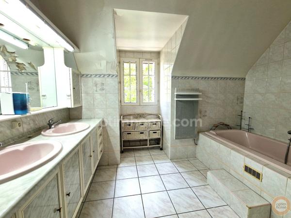 Maison 5 pièces + garage