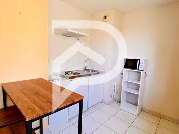 Appartement 1 pièce 28.18 m2