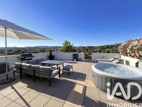 Appartement à vendre 3 pièces 66 m² Fréjus