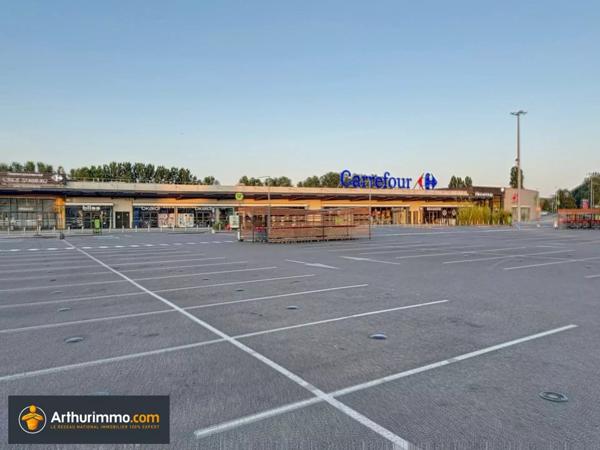 Location Local commercial 405 m2 à L'Isle-d'Abeau