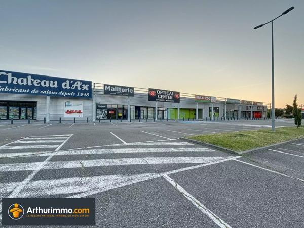 Location Local commercial 405 m2 à L'Isle-d'Abeau